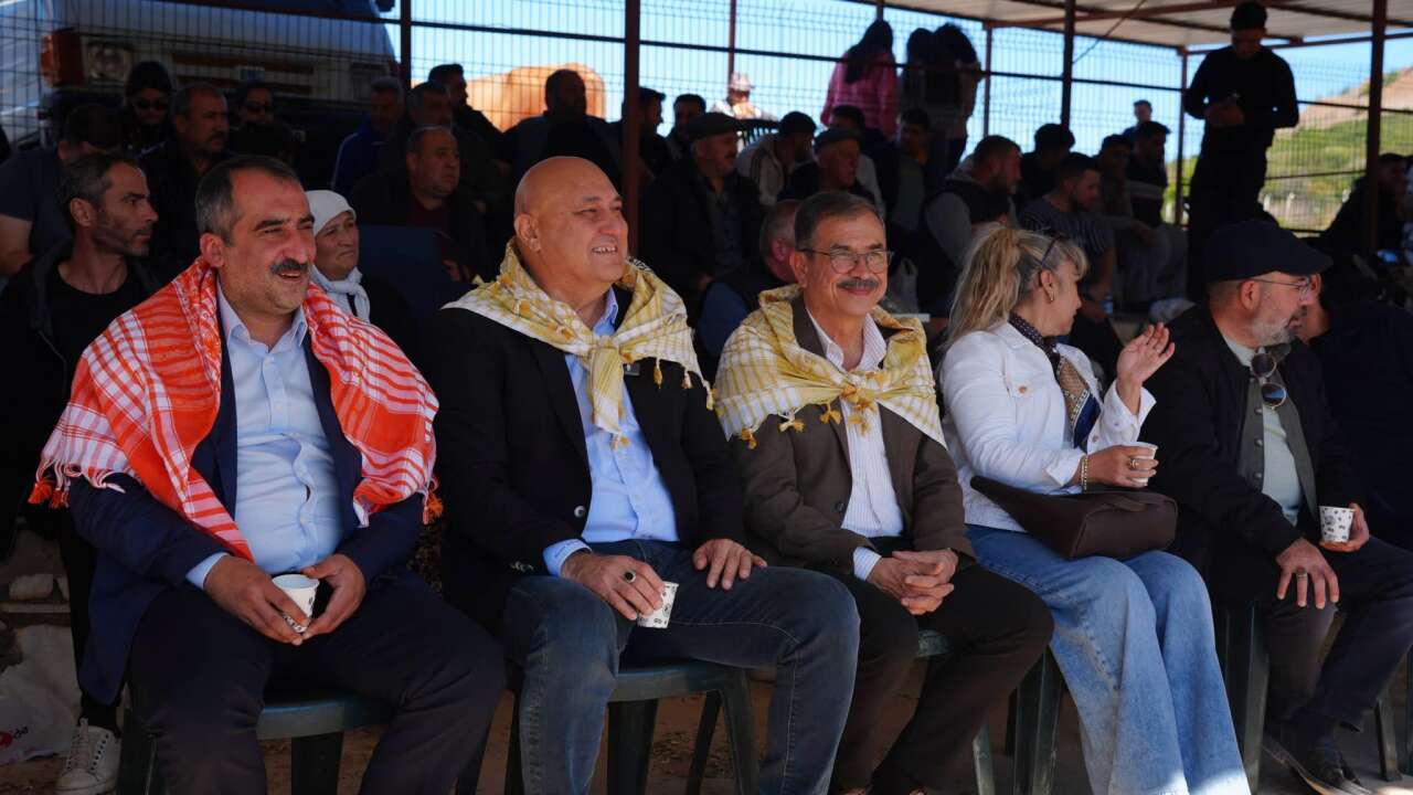 Yatağan’da 6. Geleneksel Boğa Güreşi Festivali Başladı 4